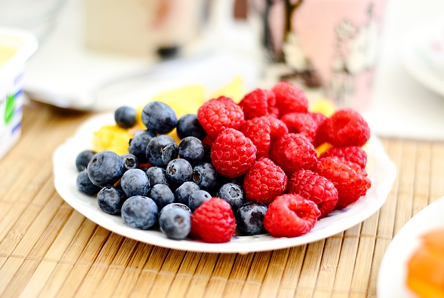 blueberries raspberries on a plate