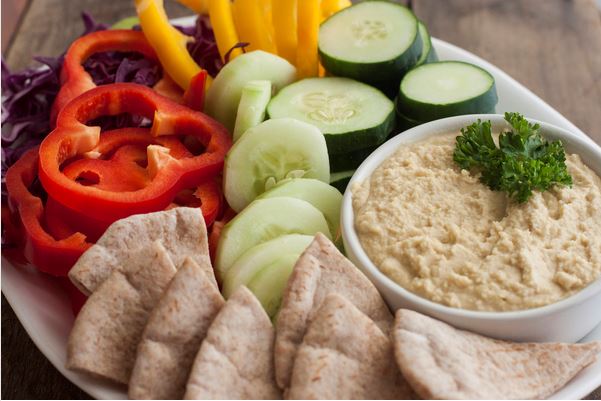 hummus and veggies